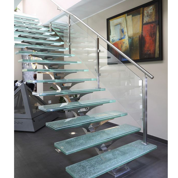 straight glass staircase-with-central-stringer-metal-frame-and-glass-steps